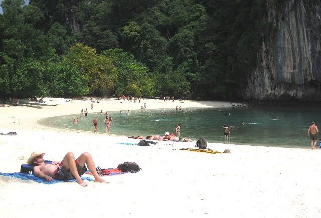 Hong Island tour that we took during Krabi trip