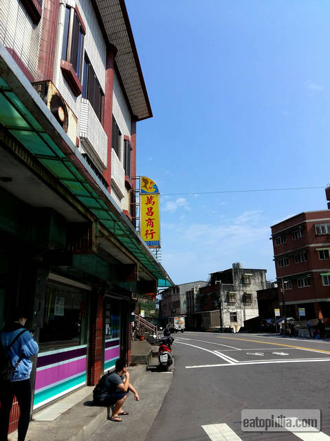 DIY Trip to Yehliu: take the bus from this stop