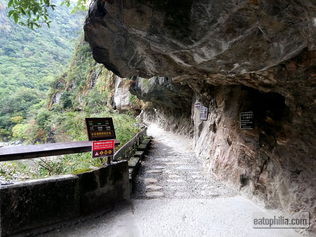 The start of Shakadang Trail